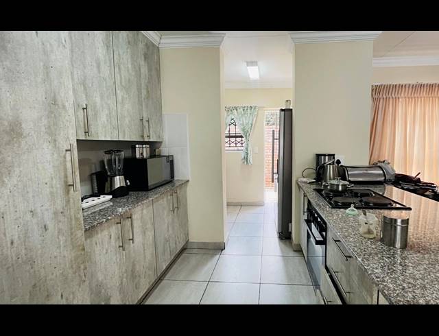 3 BEDROOM HOUSE FOR SALE IN AMANDASIG